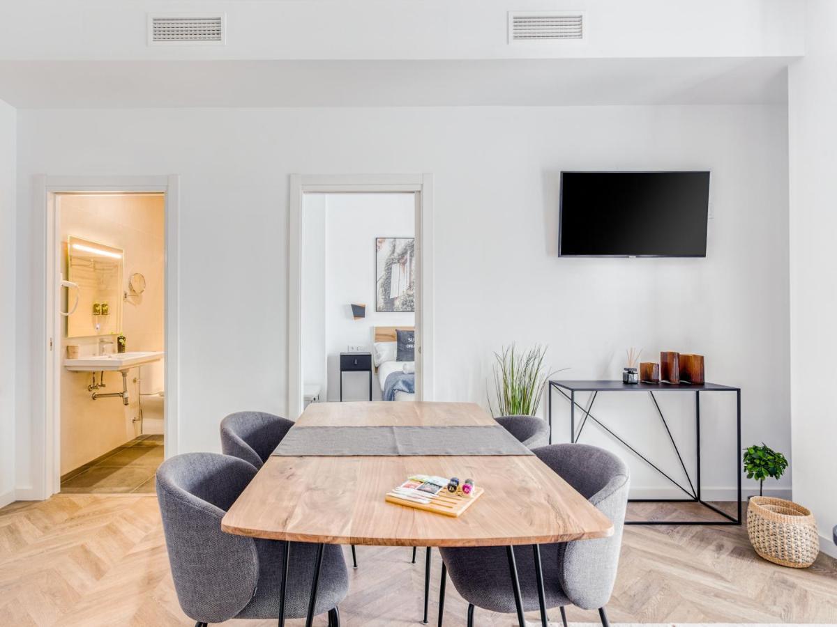 One-Bedroom Apartment Terrace,1167605272:JPEG